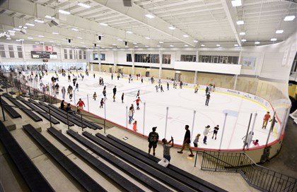 Penguins practice at the UPMC Lemieux Sports Complex