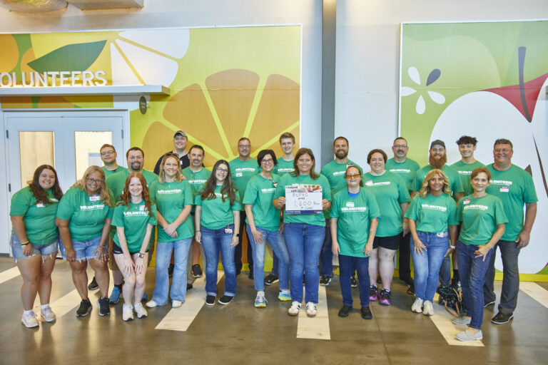 Eat'n Park Hospitality Group team members, including Parkhurst Dining, pause for a photo during Day of Smiles