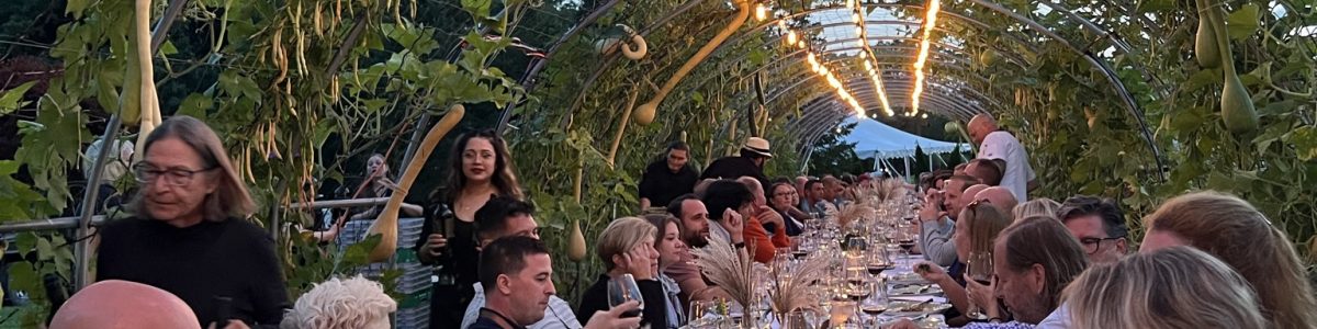 Picturesque outdoor dining in Huron, Ohio.