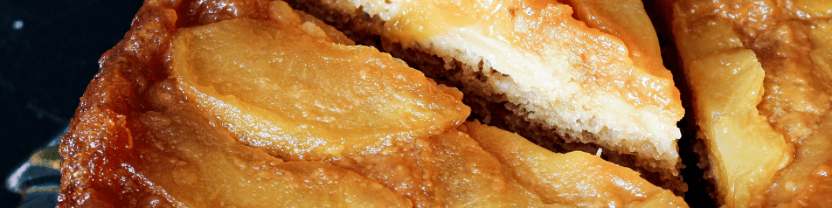 Liz's Apple Cake (Loyola)